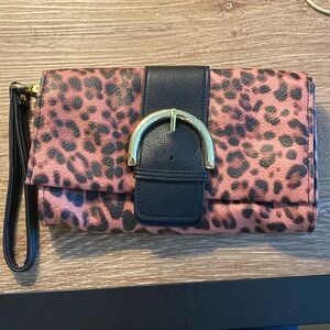 Enzo Angiolini Pink Leopard Wristlet Wallet Clutch